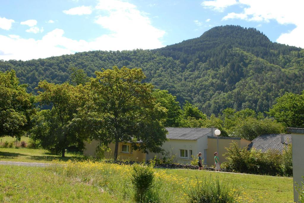 Vvf Les Cevennes Hotel Bedoues Exterior photo
