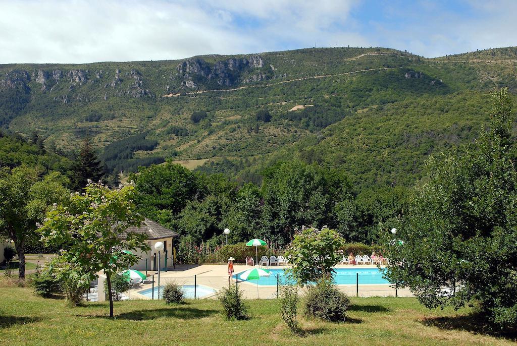 Vvf Les Cevennes Hotel Bedoues Exterior photo