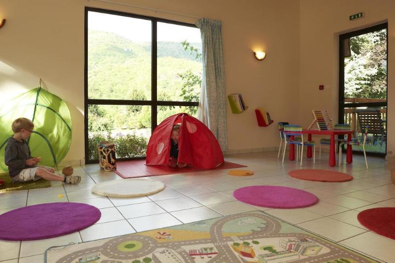 Vvf Les Cevennes Hotel Bedoues Exterior photo
