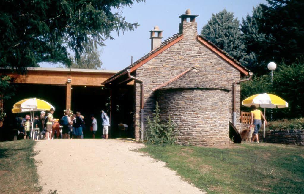 Vvf Les Cevennes Hotel Bedoues Exterior photo